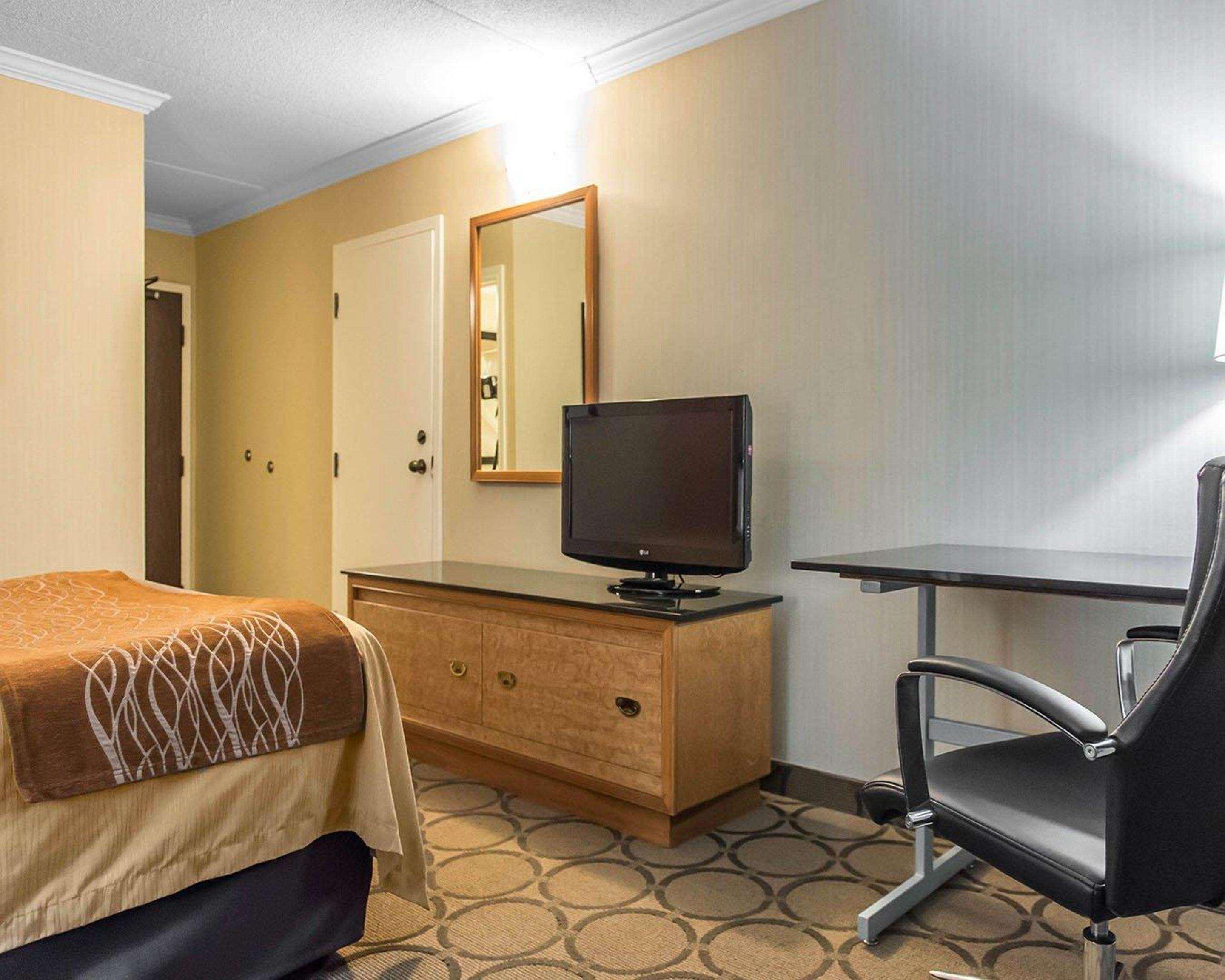Comfort Inn Pembroke Exterior foto